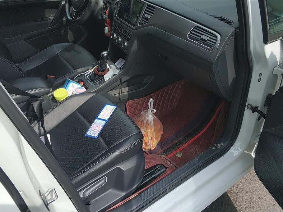 Volkswagen Golf*Jiayu Volkswagen Golf*Jiayu