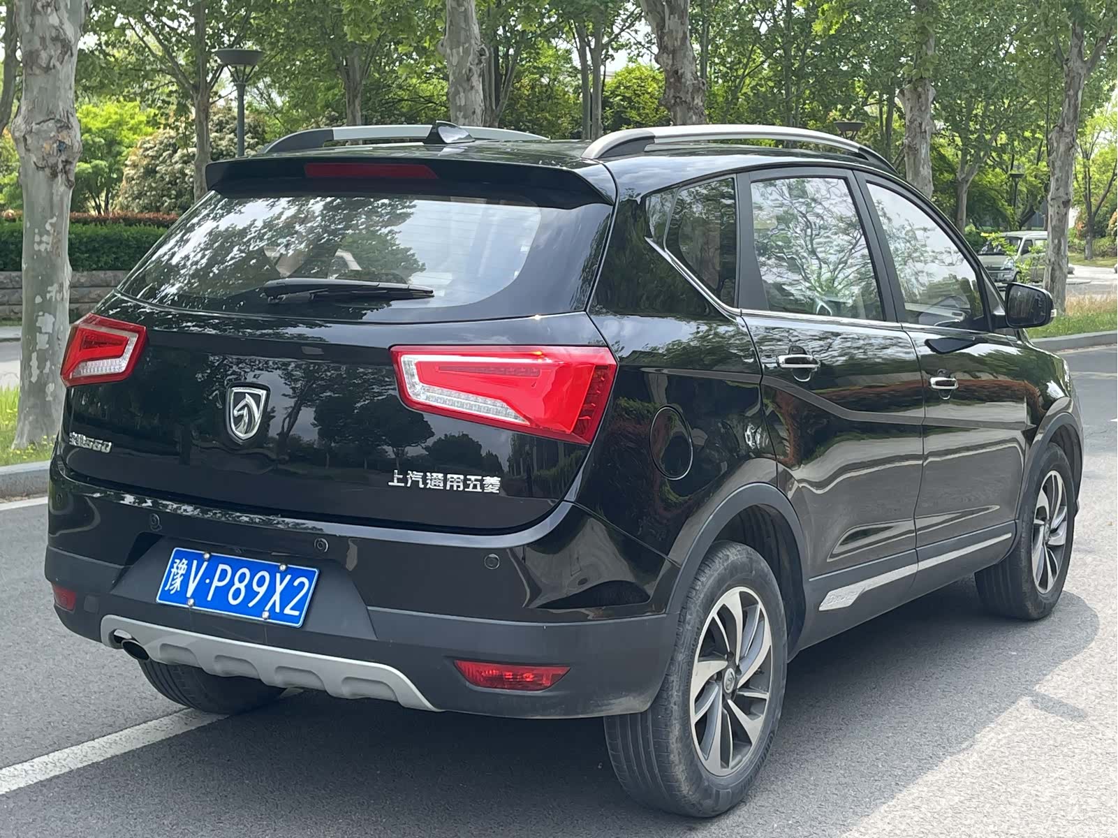 Wuling 560, 2017 7