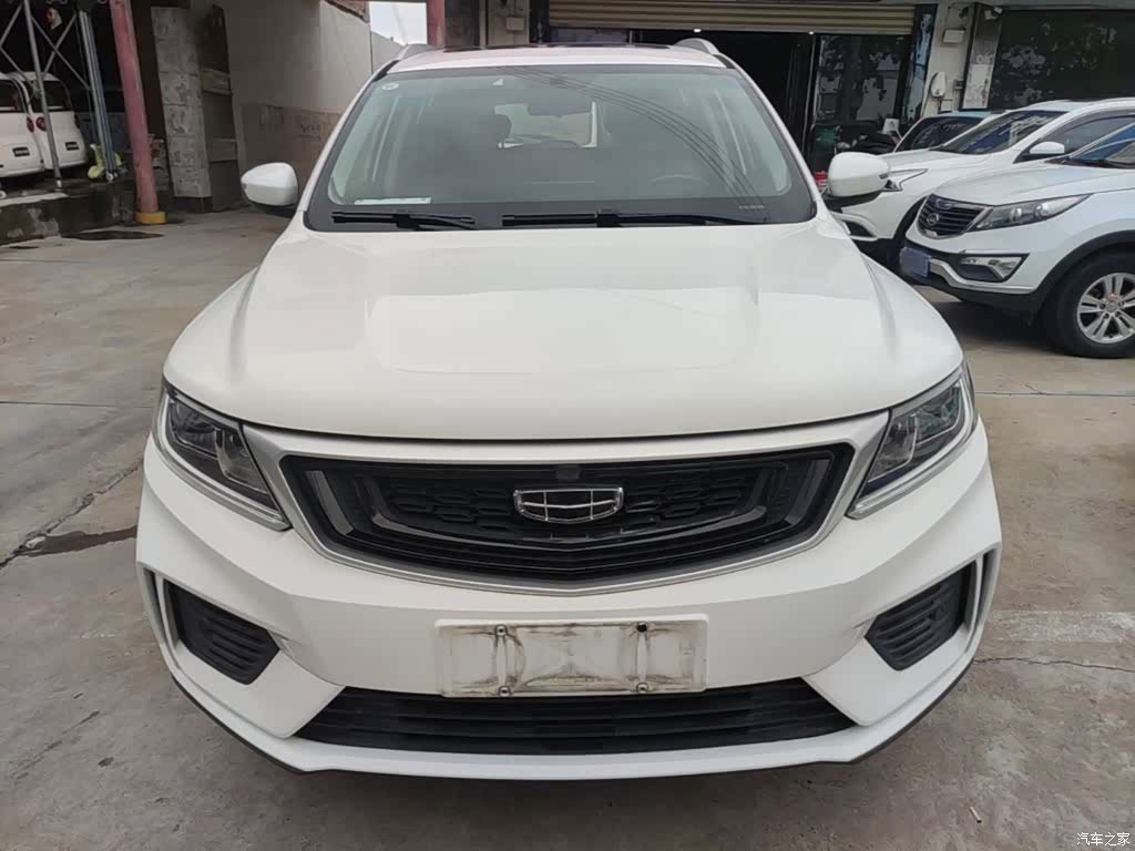Geely X6, 2020 3
