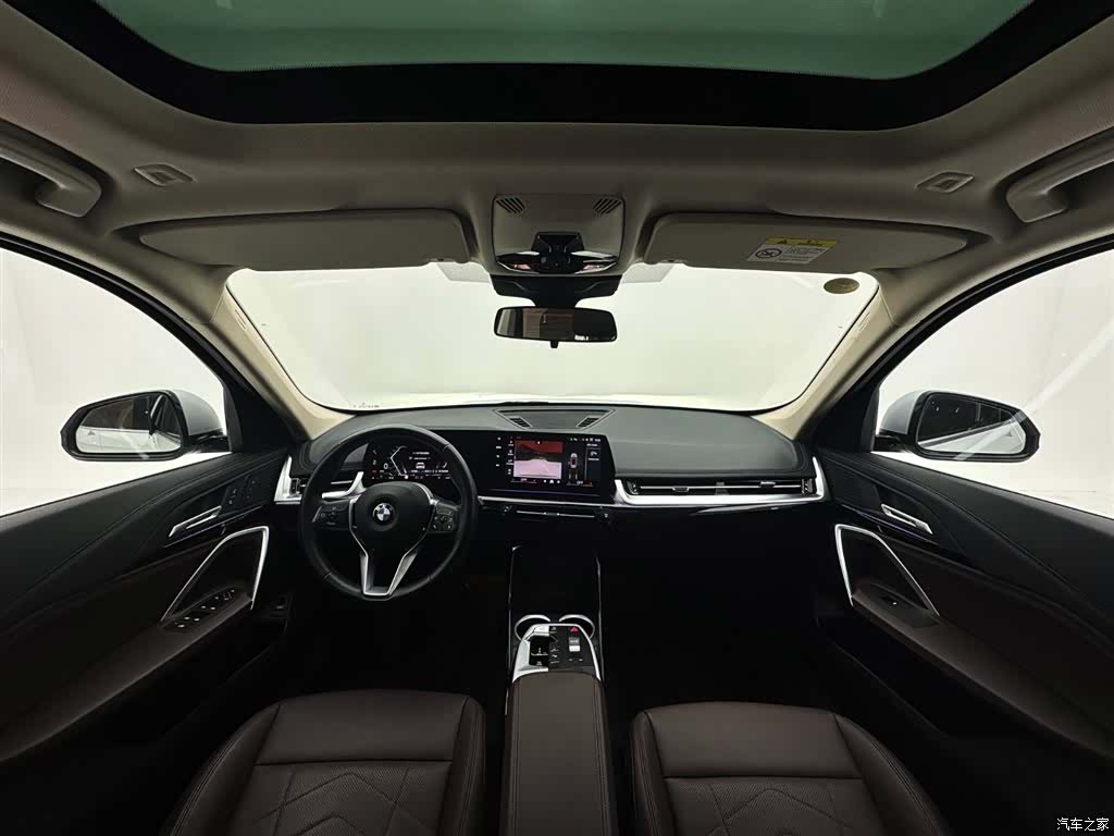 BMW X1, 2023 10
