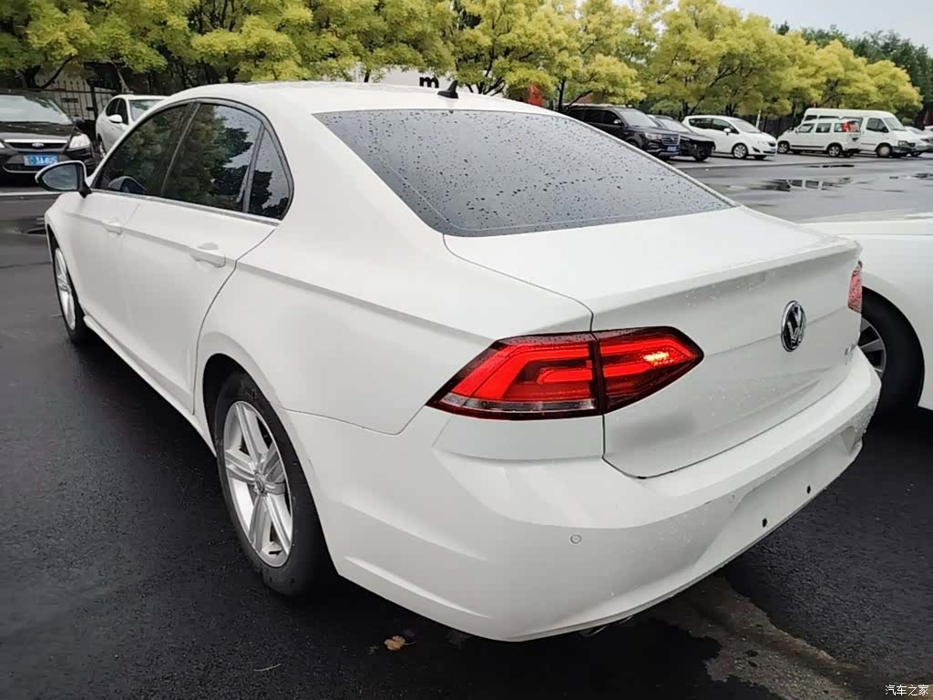 Volkswagen Lamando, 2016 все фото