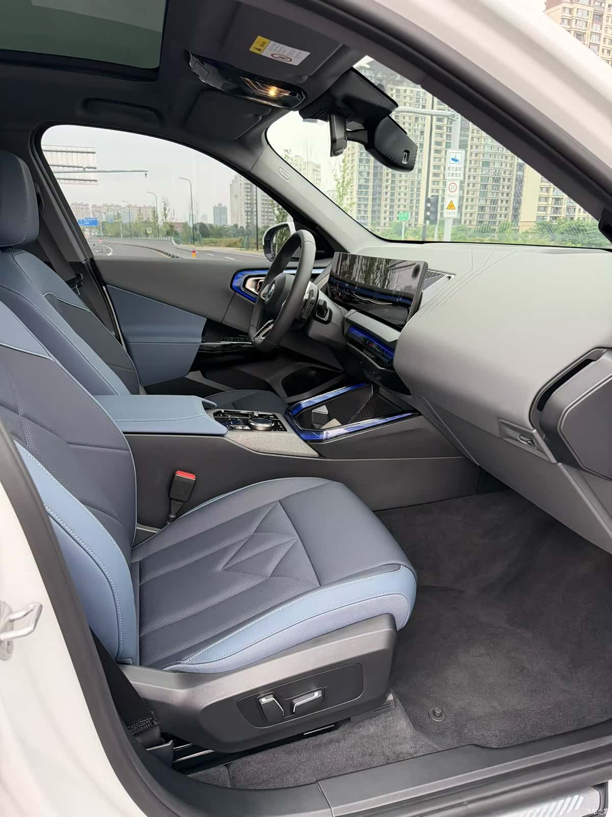 BMW X3, 2026 13