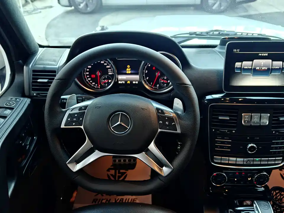 Mercedes-Benz G-class