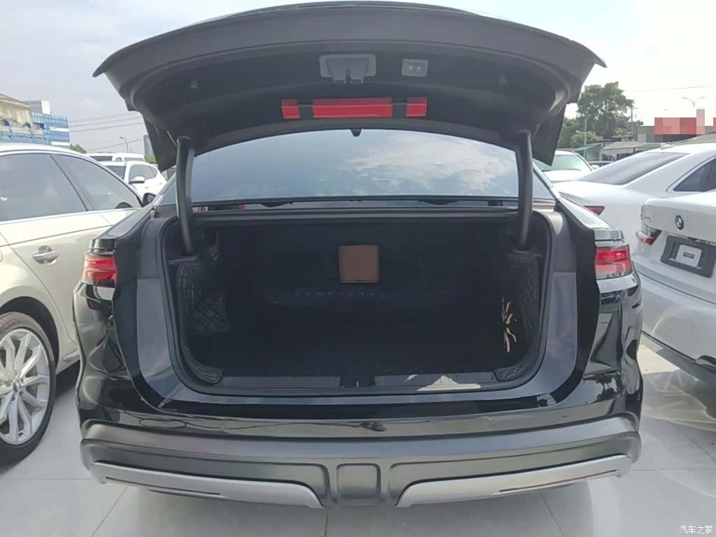 BYD Han, 2025 19