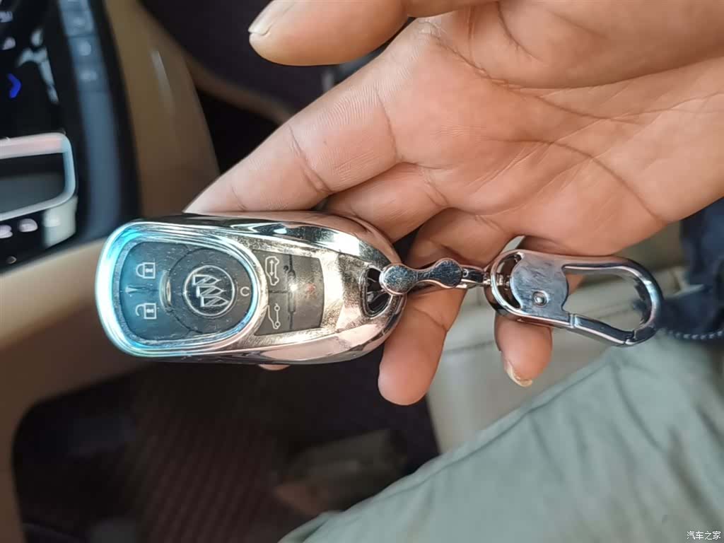 Buick GL8, 2019 9
