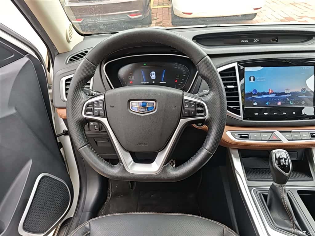 Geely X6, 2019 11