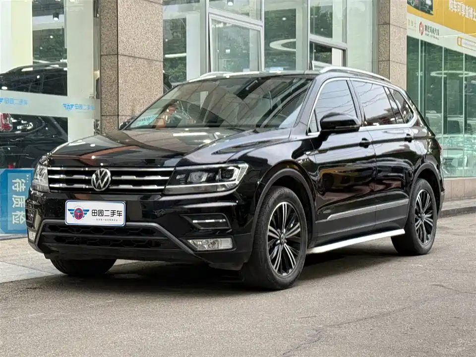 Volkswagen Tiguan L