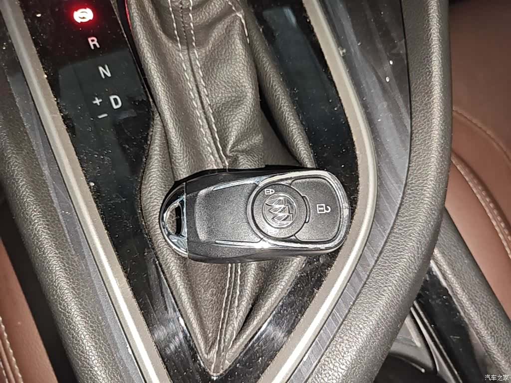 Buick GL6, 2021 12