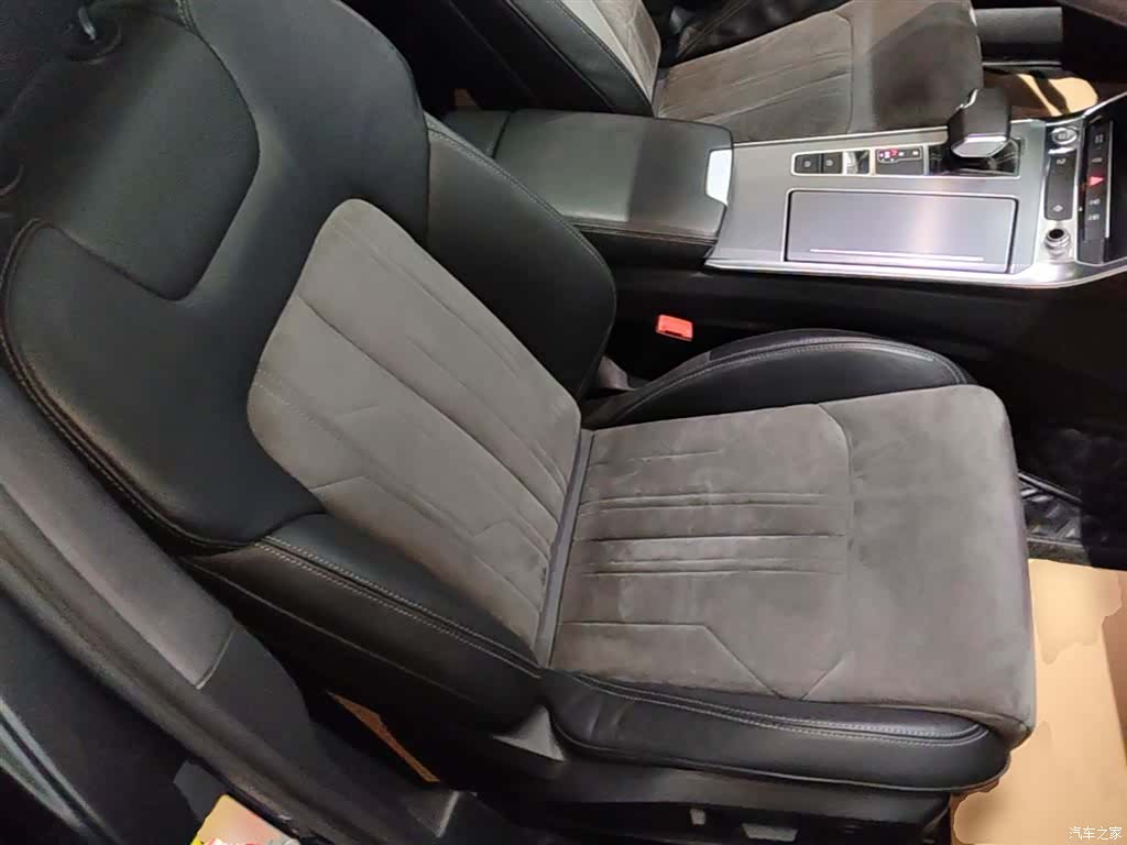 Audi A6L, 2020 25