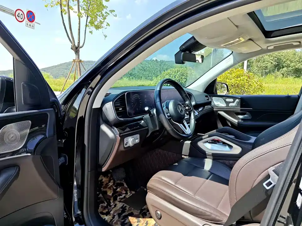 Mercedes-Benz GLE Mercedes-Benz GLE