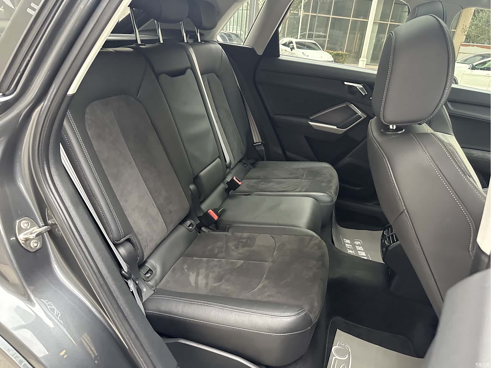 Audi Q3, 2021 8