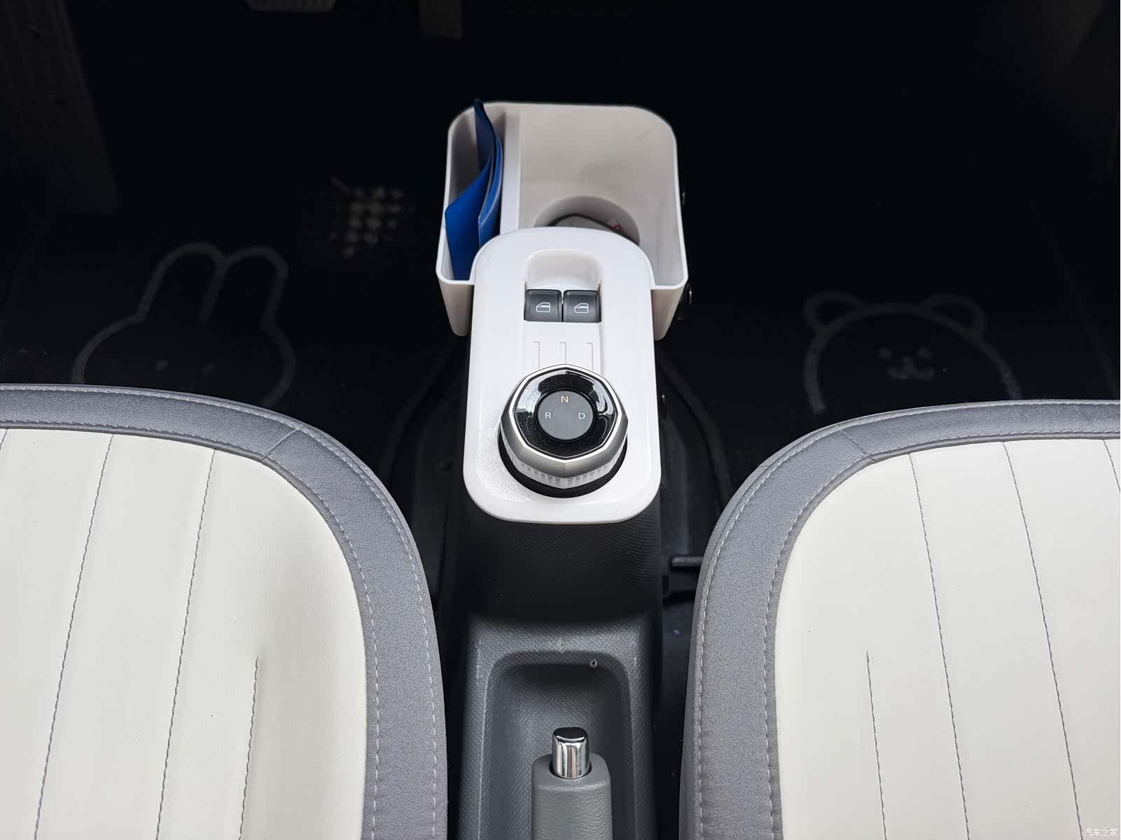 Geely Panda, 2025 11
