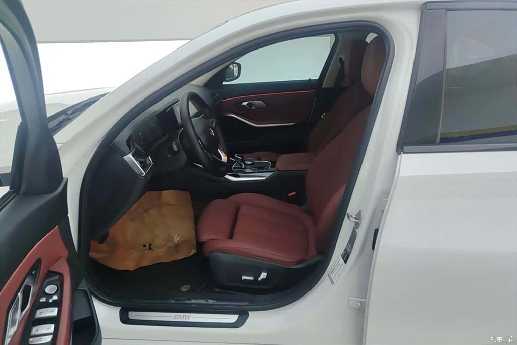 BMW 3 Series, 2021 9