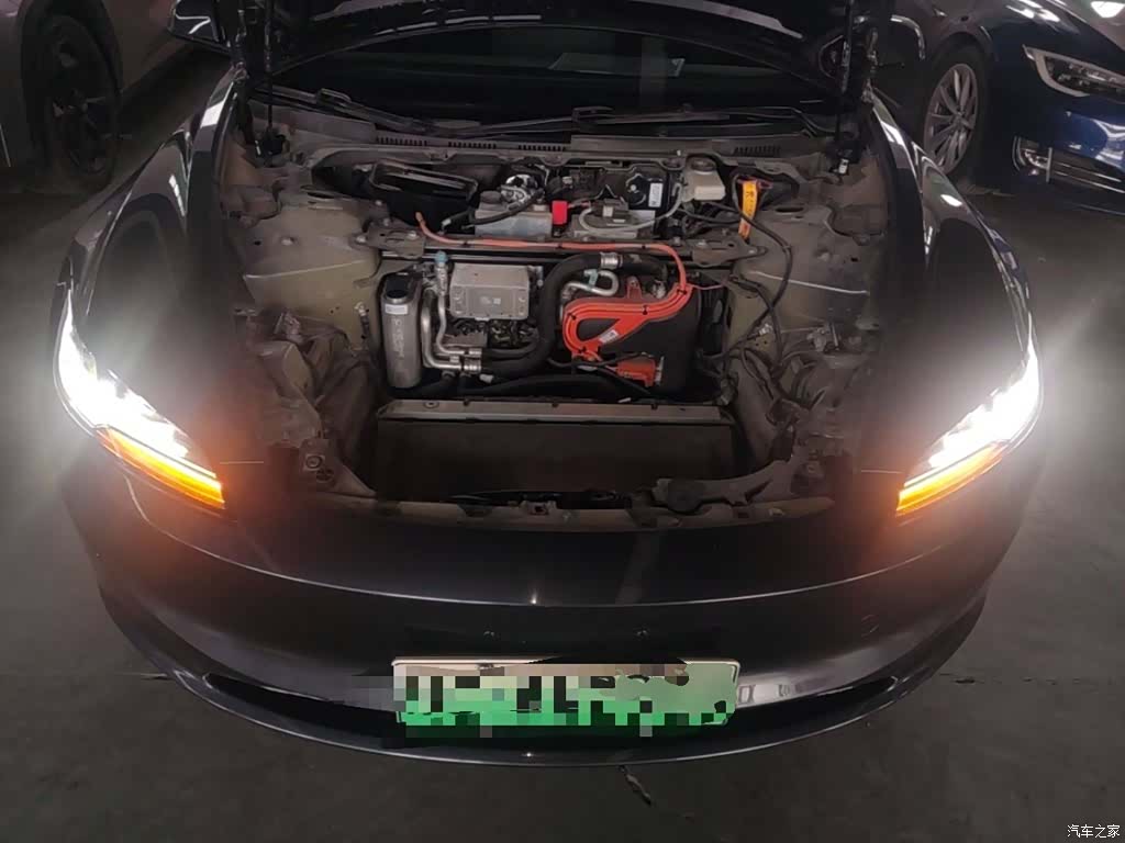 Tesla Model 3, 2024 20