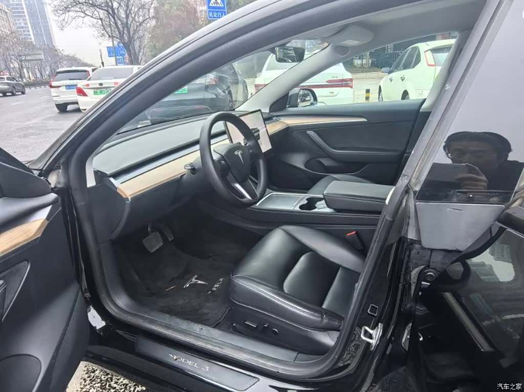 Tesla Model 3, 2023 8