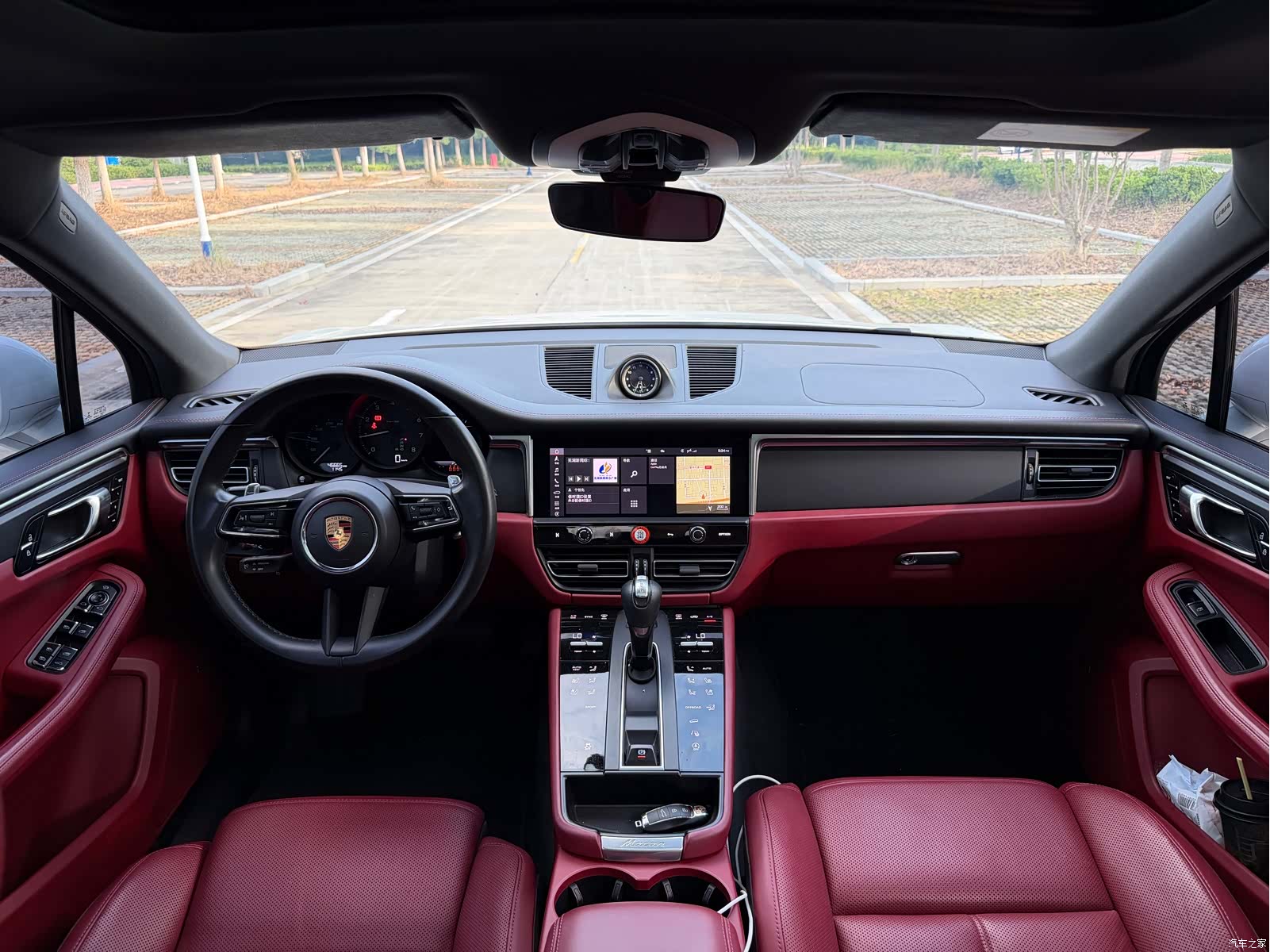 Porsche Macan, 2022 9