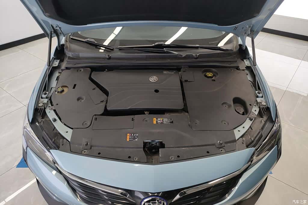 Buick Velite, 2021 10