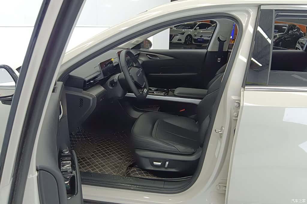 Wuling Starlight, 2024 9