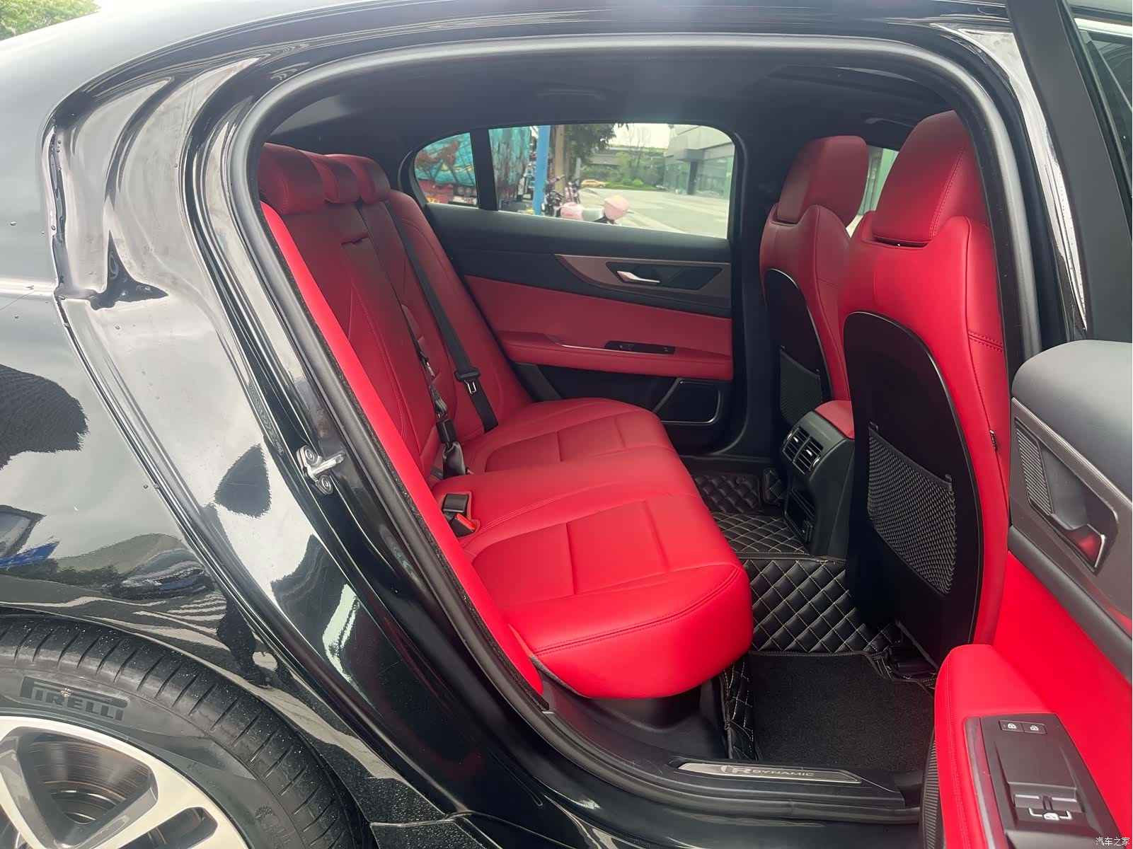 Land Rover XEL, 2023 22