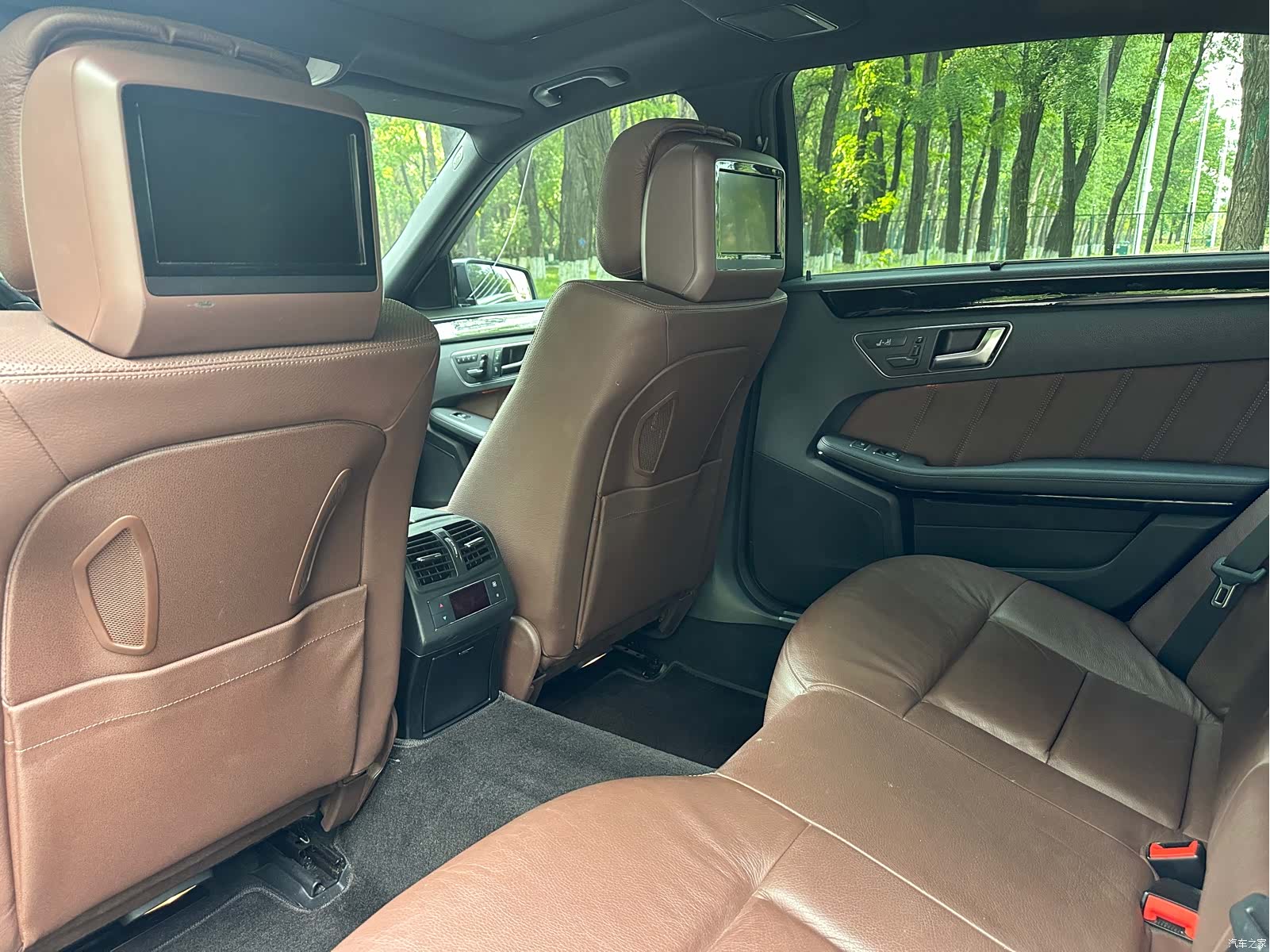 Mercedes-Benz E-Class, 2012 14