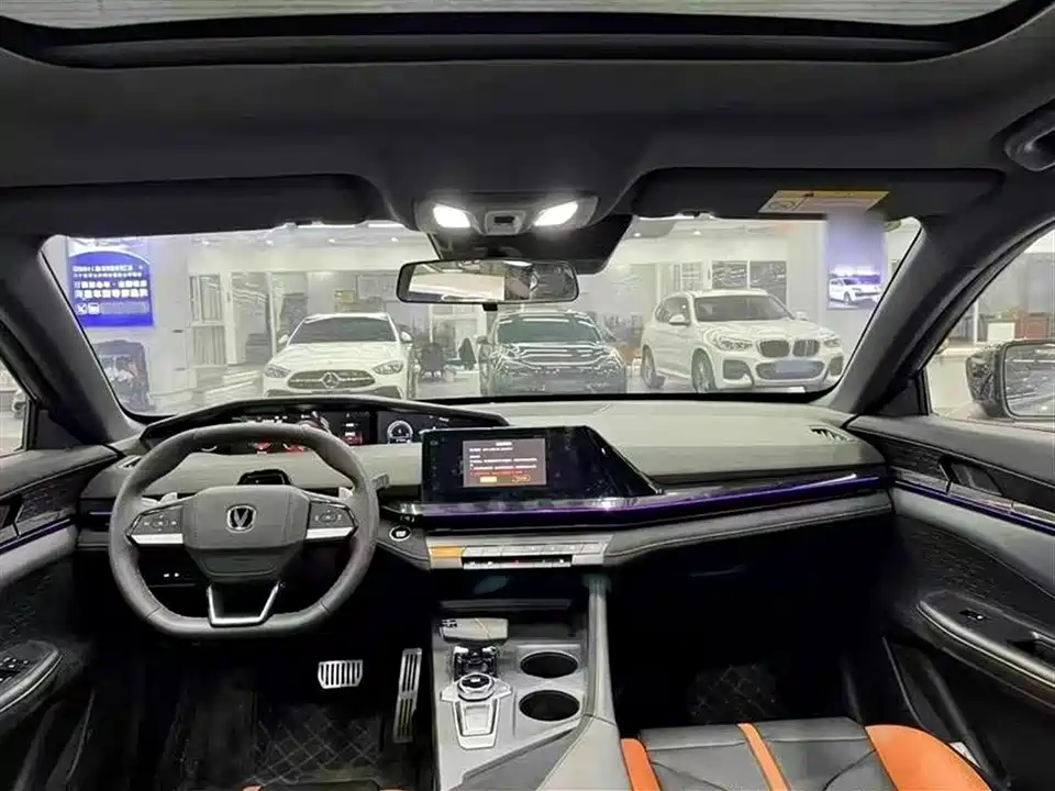 Changan UNI-V