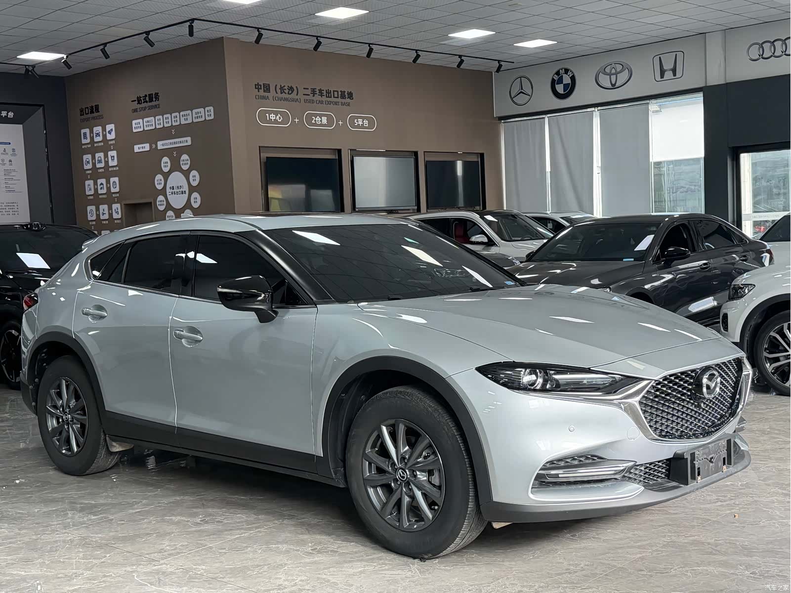 Mazda CX-4, 2021 3