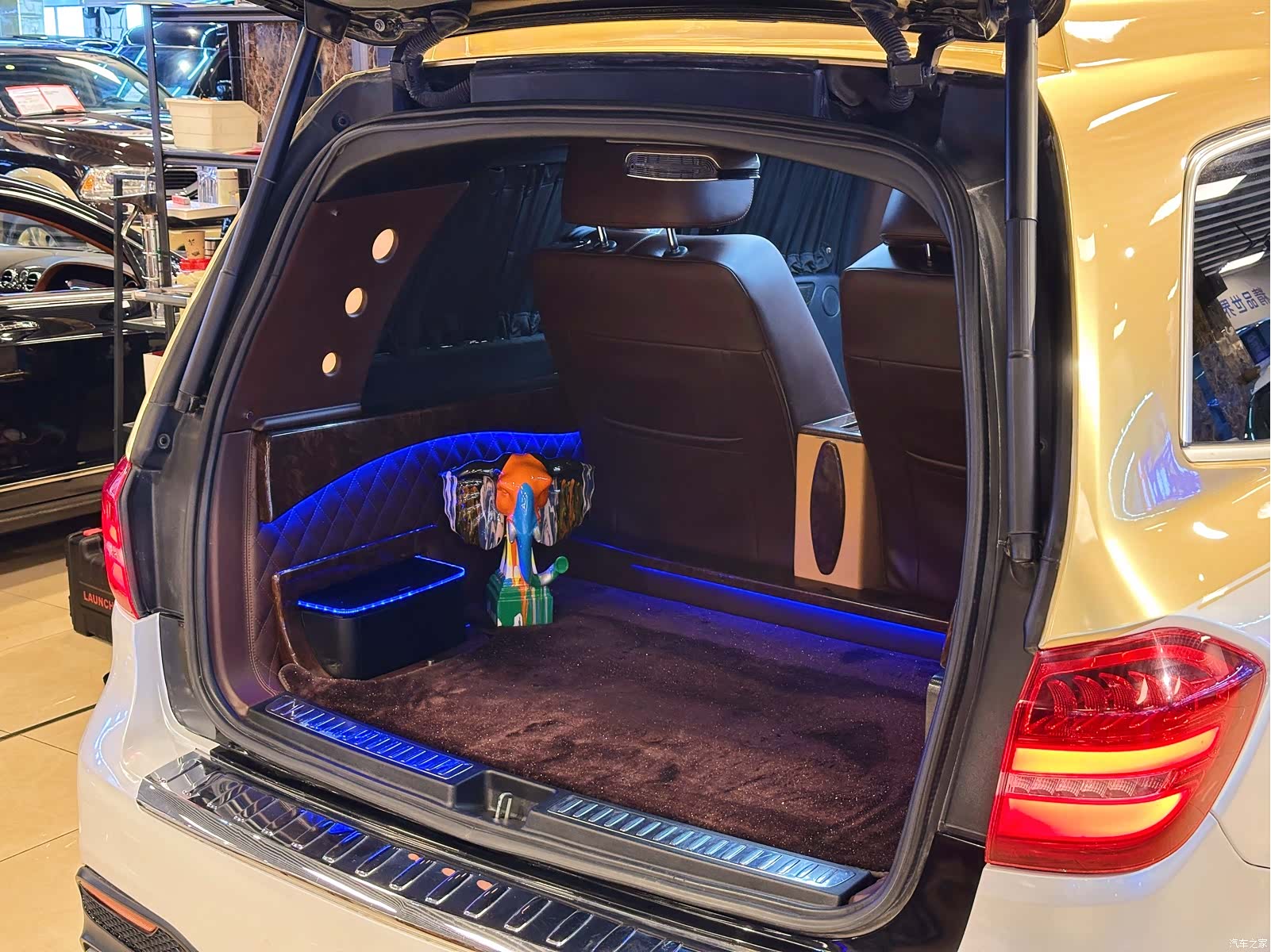 Mercedes-Benz GLS, 2021 8