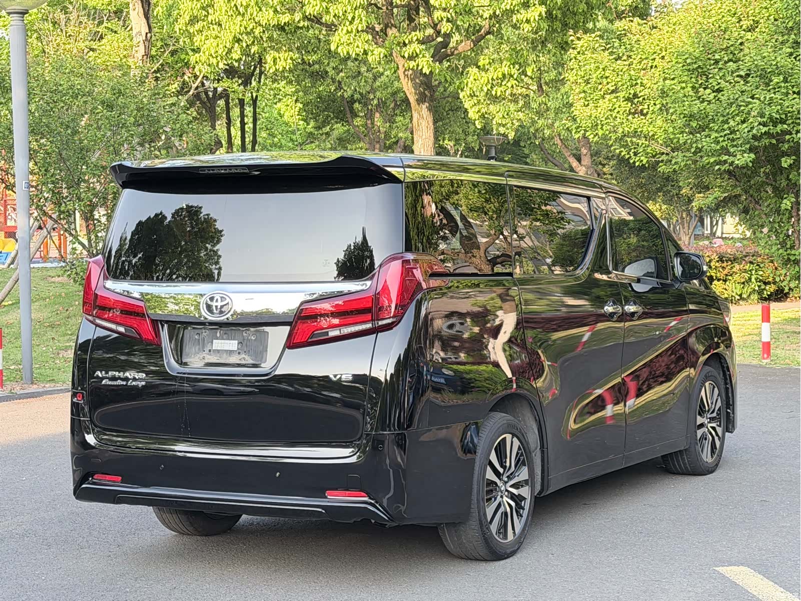 Toyota Alphard, 2019 7