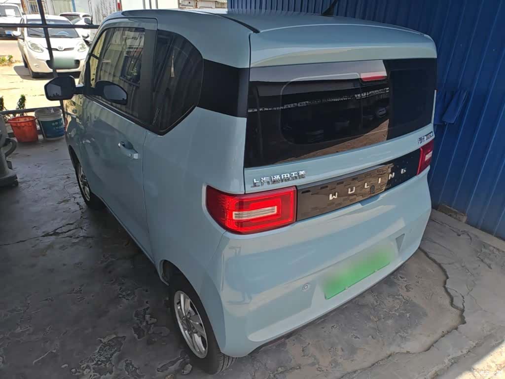 Wuling MINIEV, 2021 все фото