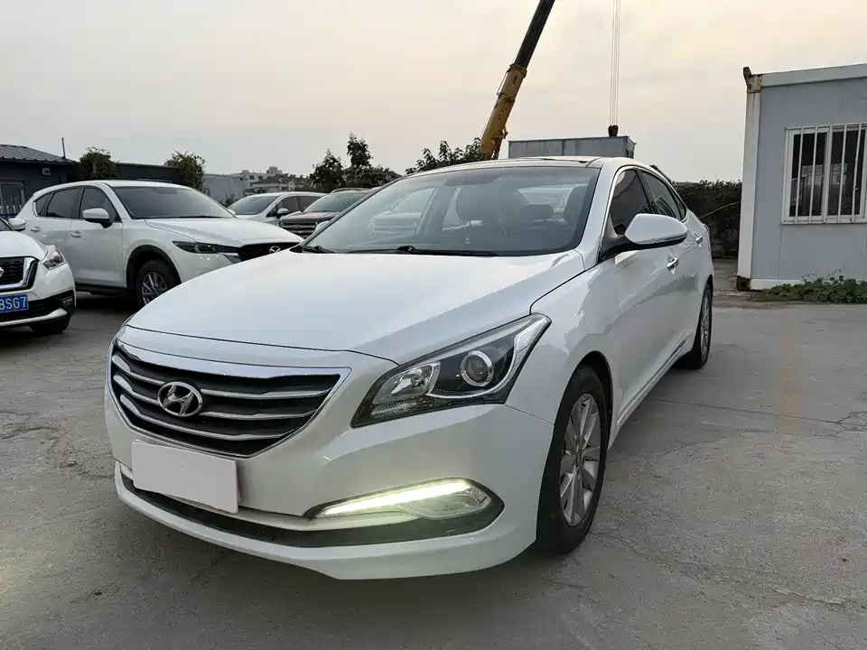 Hyundai Name picture