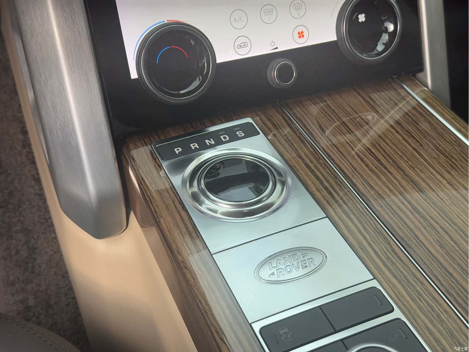 Land Rover Range Rover, 2018 18