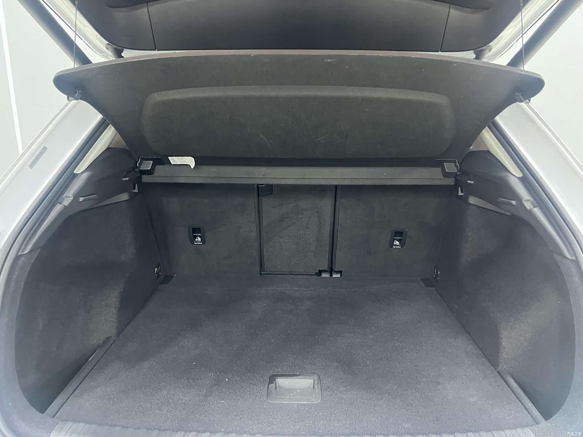 Audi Q3, 2022 8