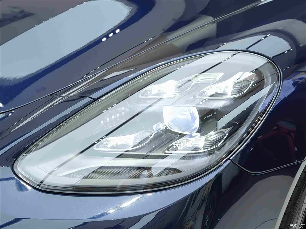 Porsche Panamera, 2023 24