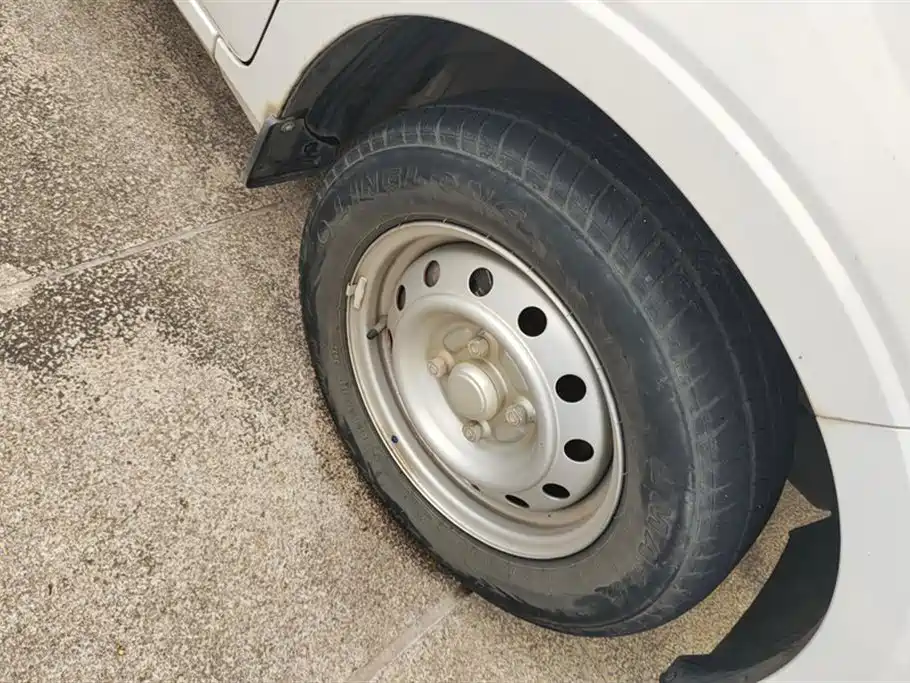 Wuling Wuling Hongguang V