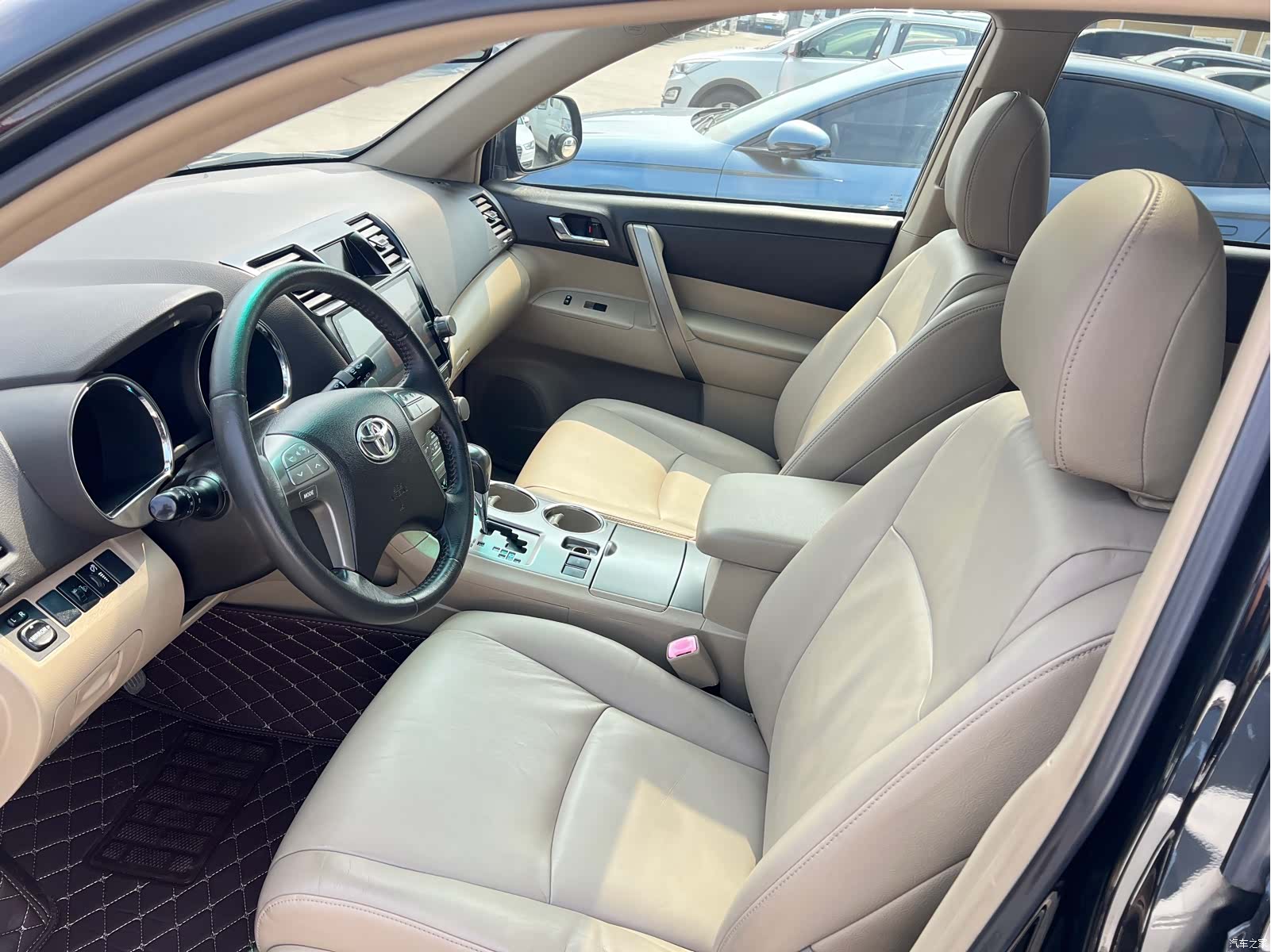 Toyota Highlander, 2010 7