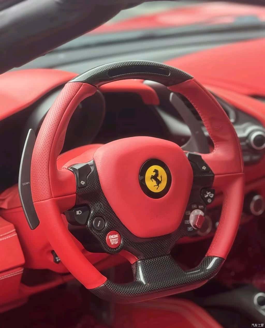 Ferrari 488, 2019 все фото