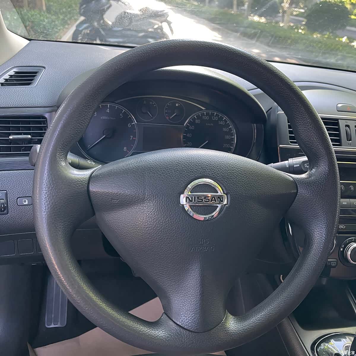 Nissan Tiida, 2012 9