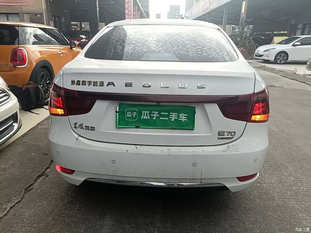 DongFeng E70, 2022 6