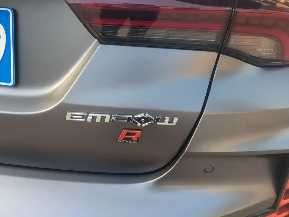 Trumpchi Shadow Leopard