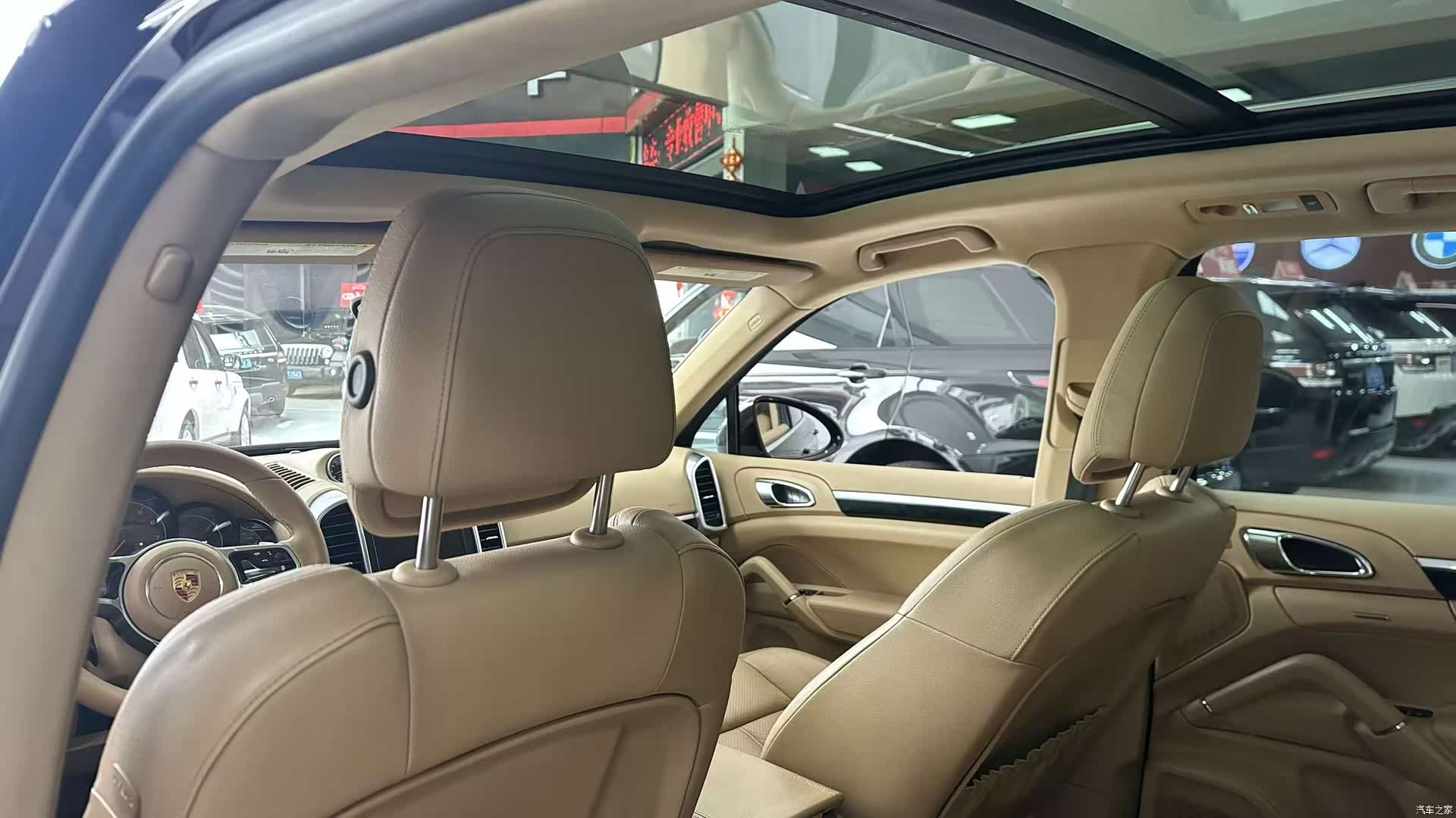 Porsche Cayenne, 2015 10