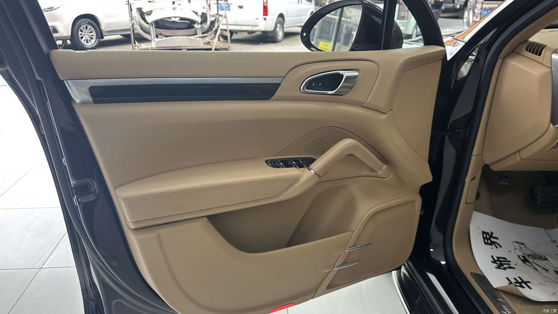 Porsche Cayenne, 2015 26