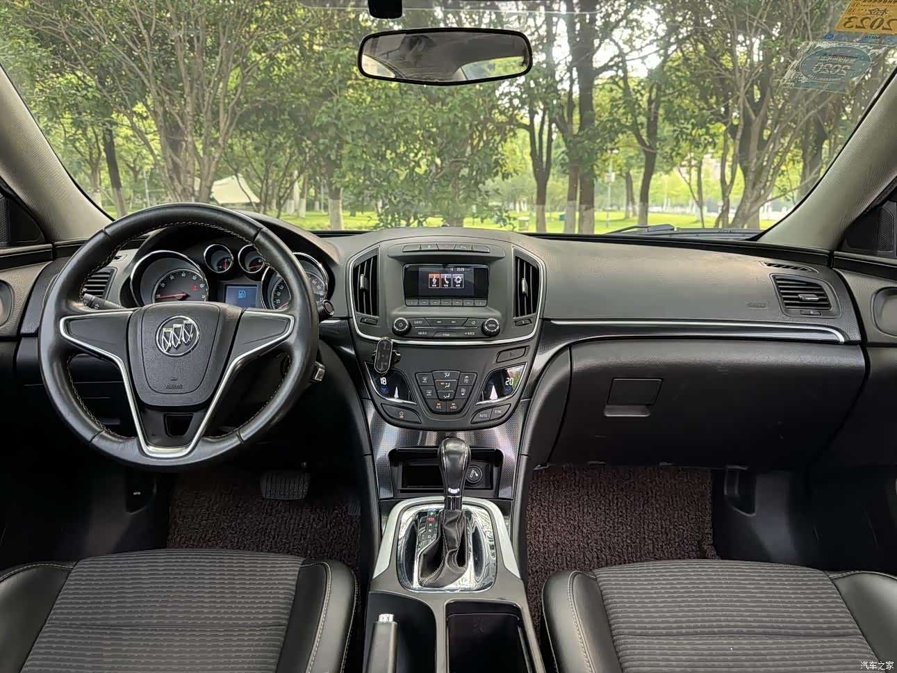 Buick Regal, 2015 10