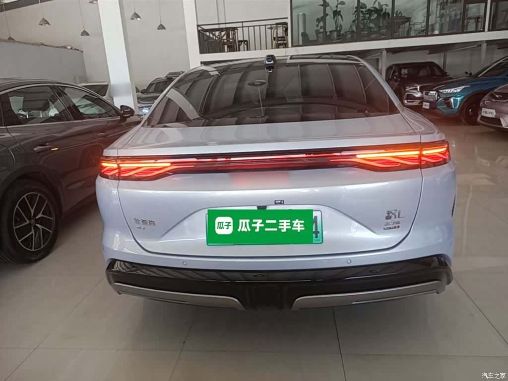 BYD Han, 2025 6