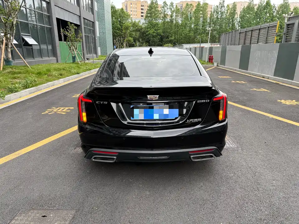Cadillac CT5