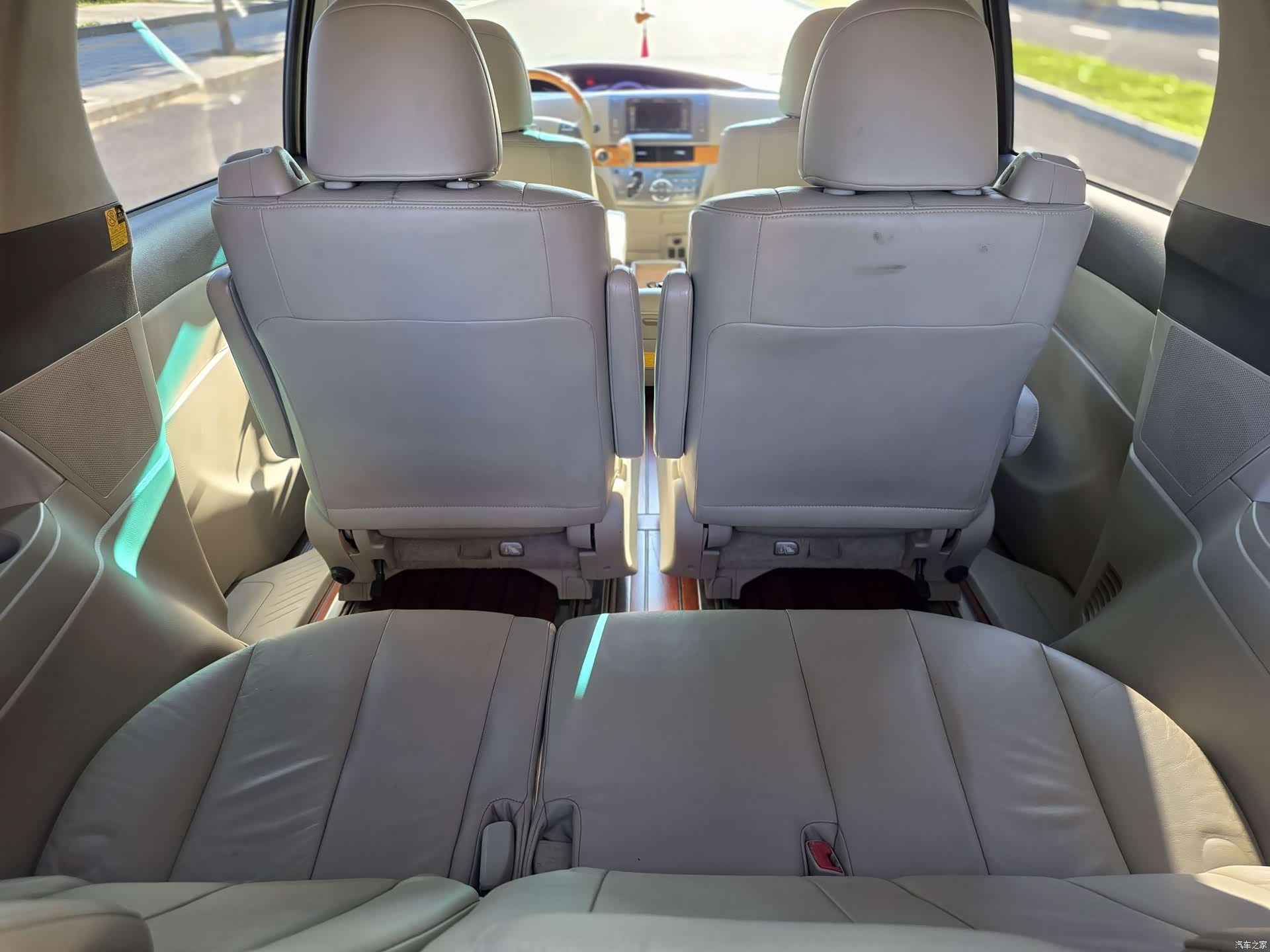 Toyota 7, 2010 25