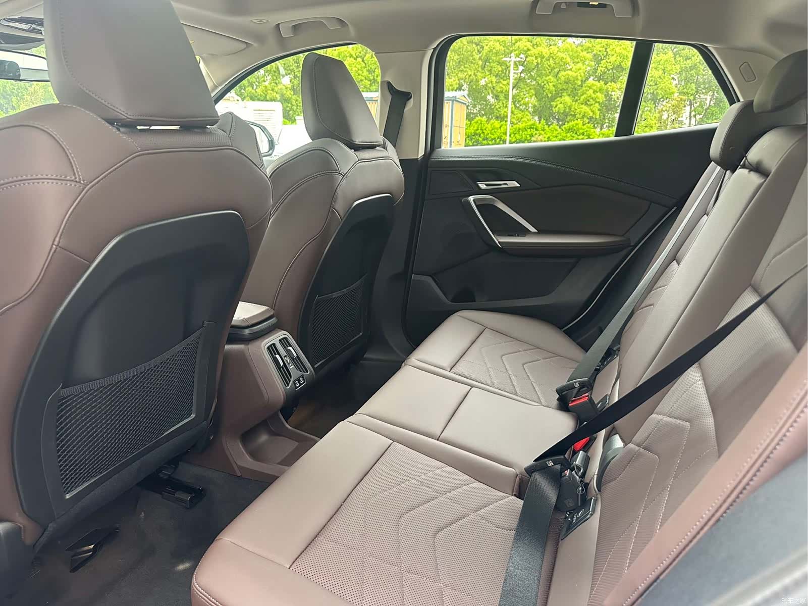 BMW X2, 2025 14