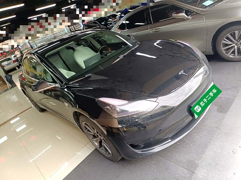 Tesla Model 3, 2020 4