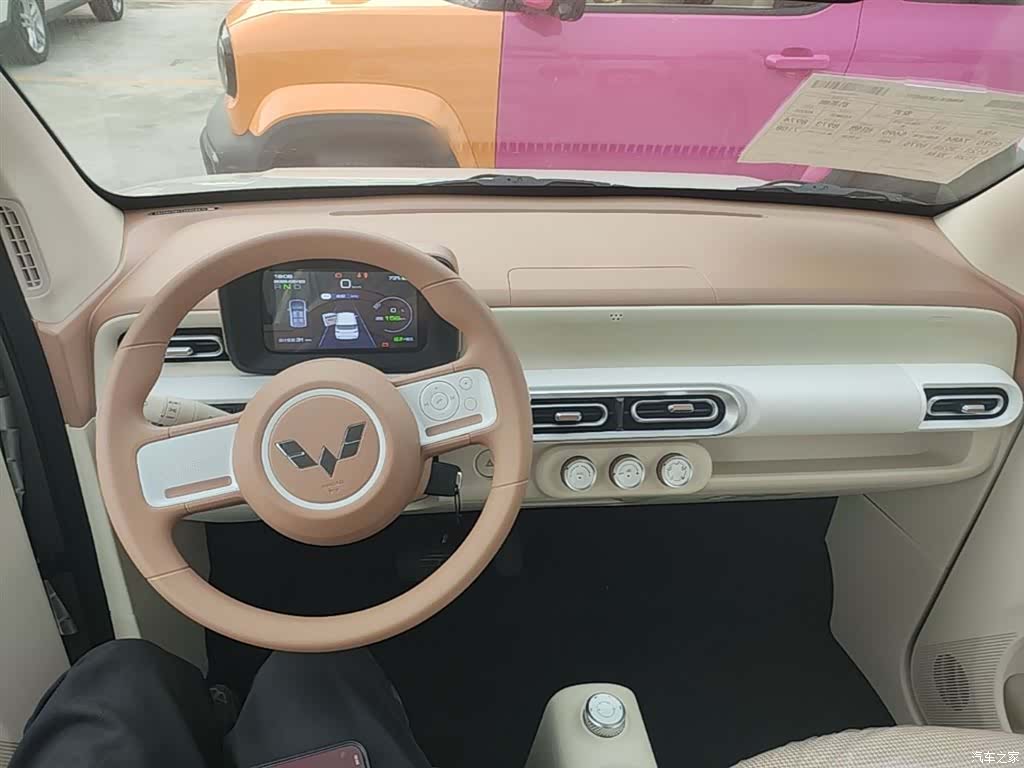 Wuling MINIEV, 2026 10