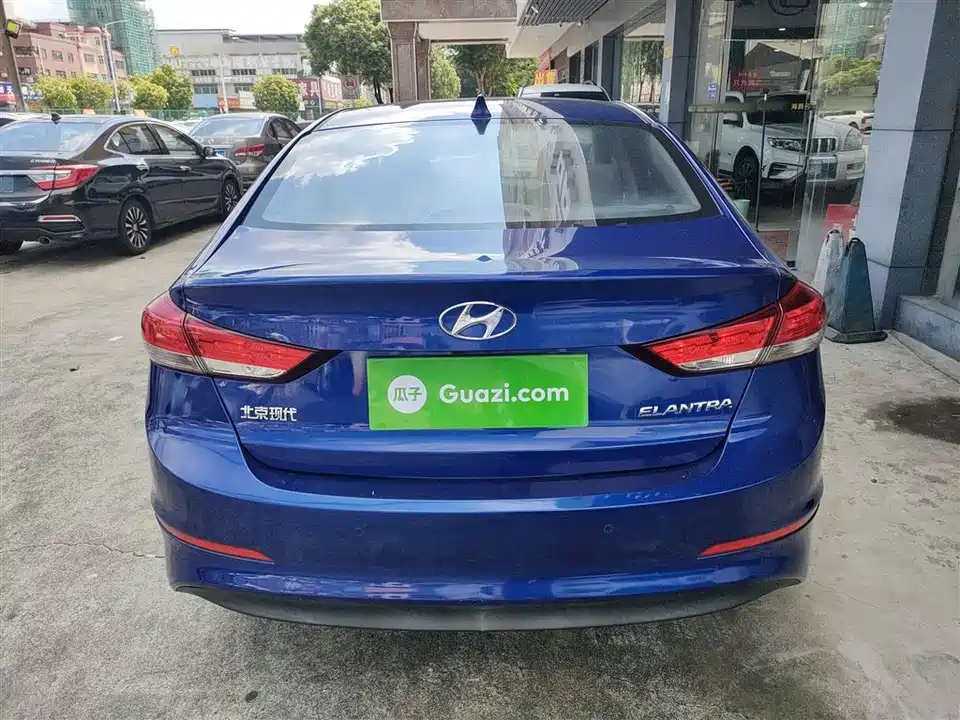 Hyundai Lead