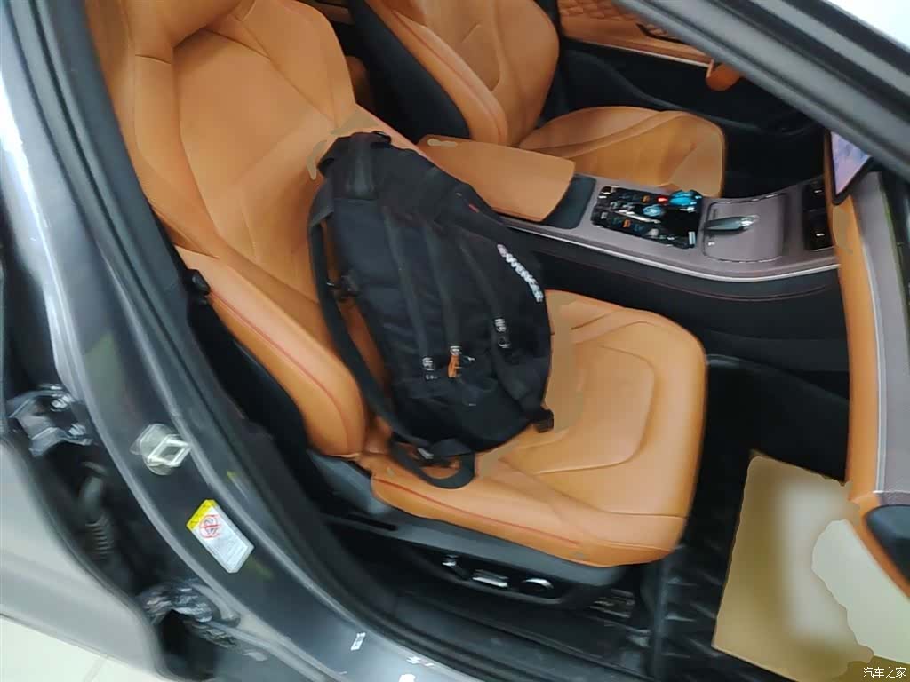 BYD Han, 2023 25